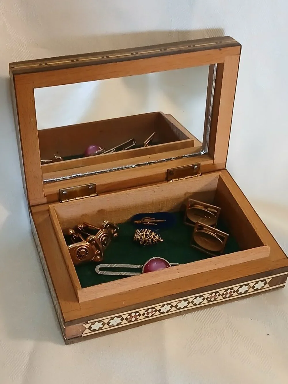 Vintage Micro Mosaic Persian Box w/Tie Clip, Cuff Links, Tie Pins
